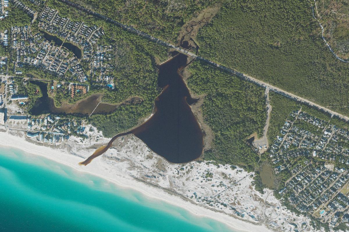 Aerial photograph of Deer Lake, Walton County, Florida