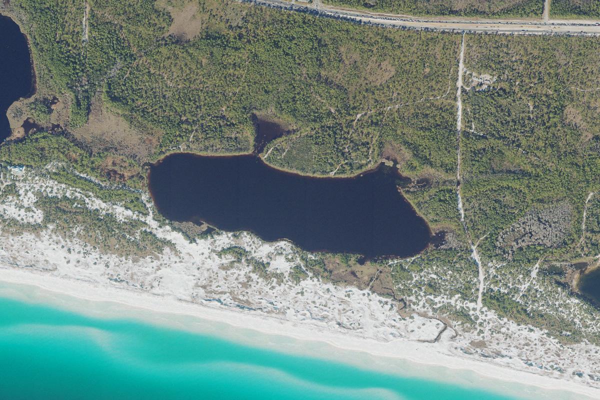 Aerial photograph of Morris Lake, Walton County, Florida